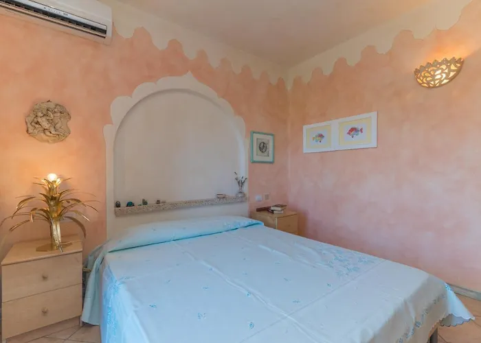 Апартаменты Il Poggio A3 With Shared Pool - Happy