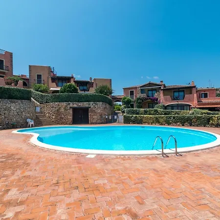 Il Poggio A3 With Shared Pool - Happy