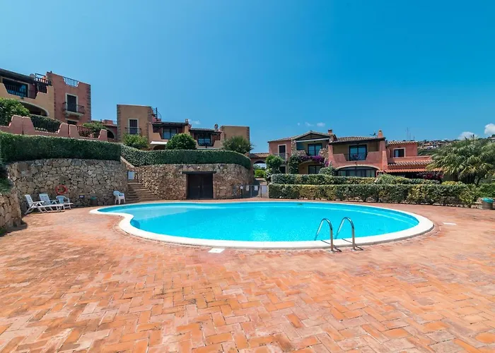 Il Poggio A3 With Shared Pool - Happy